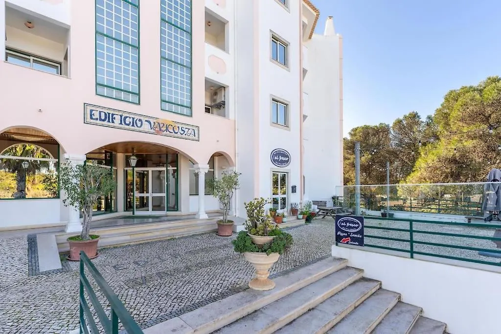 Comfortable Studio + Pool Few Steps From Beach Alvor 0*,  Portugal