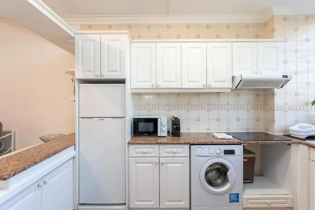 Comfortable Studio + Pool Few Steps From Beach Alvor Apartment