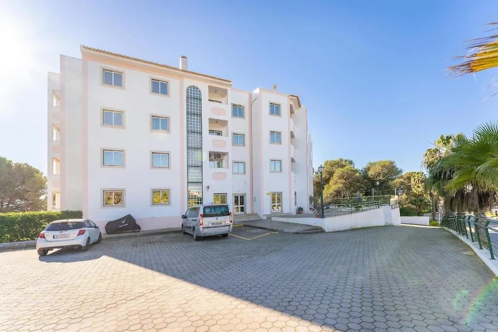 Apartment Comfortable Studio + Pool Few Steps From Beach Alvor