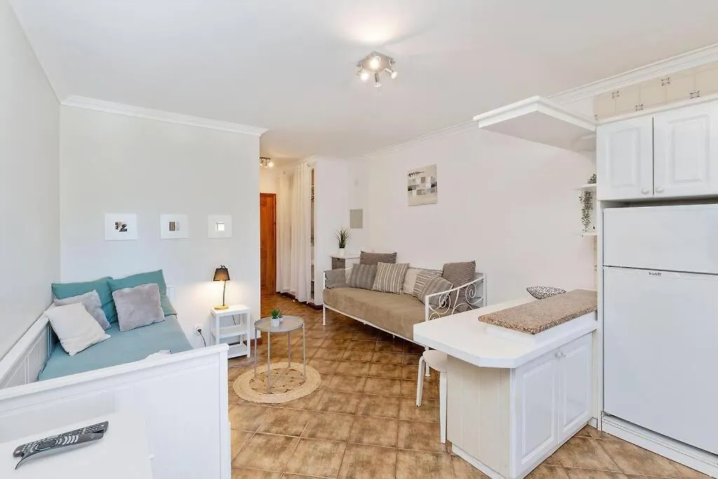 Comfortable Studio + Pool Few Steps From Beach Alvor 0*,  Portugal